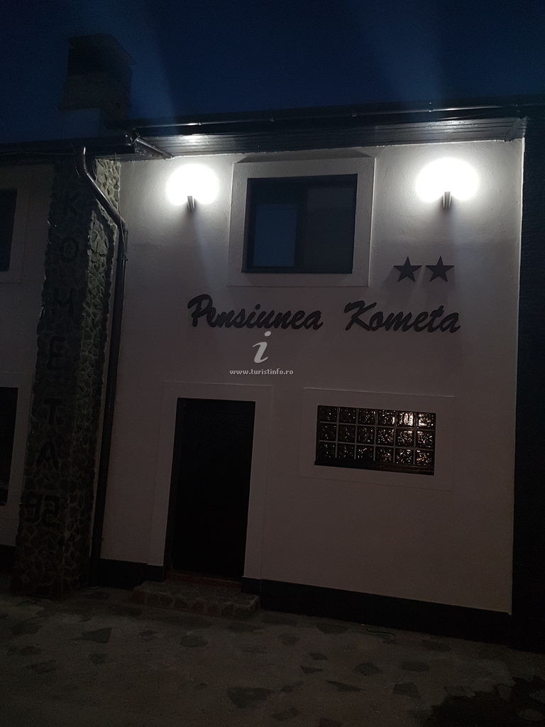 Intrarea în pensiune, noaptea
